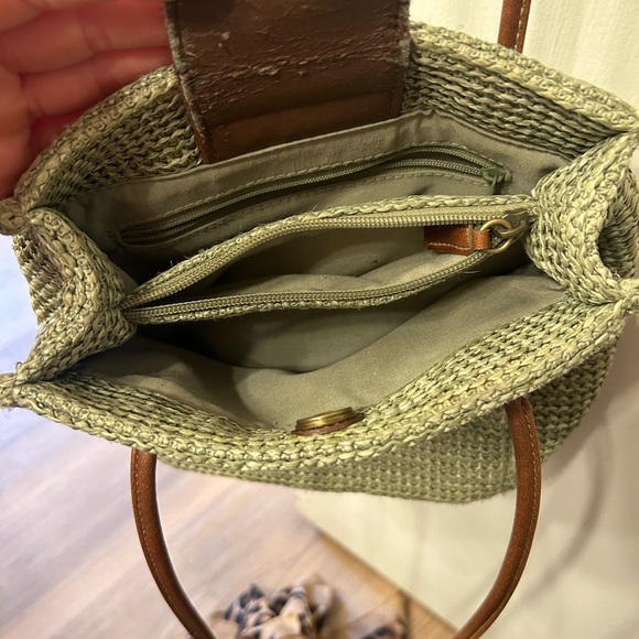 Strada Olive Green Silky Soft Straw Purse - Picture 6 of 8